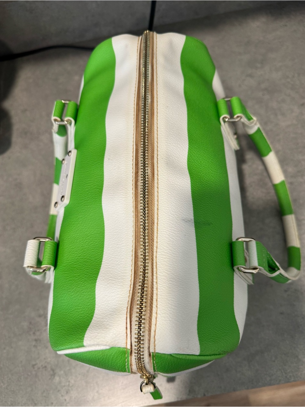 Kate Spade New York High Falls Melinda Bag! Preowned!! - Picture 10 of 11